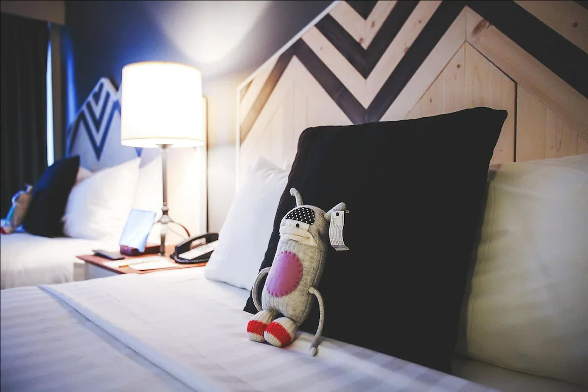 Summit Lodge Boutique Hotel By Paradox Уистлер Экстерьер фото