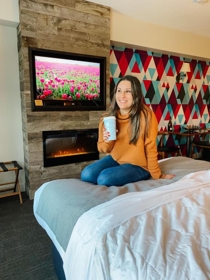 Summit Lodge Boutique Hotel By Paradox Уистлер Экстерьер фото