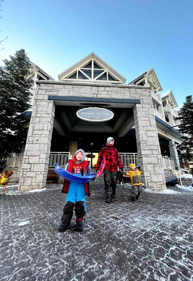 Summit Lodge Boutique Hotel By Paradox Уистлер Экстерьер фото