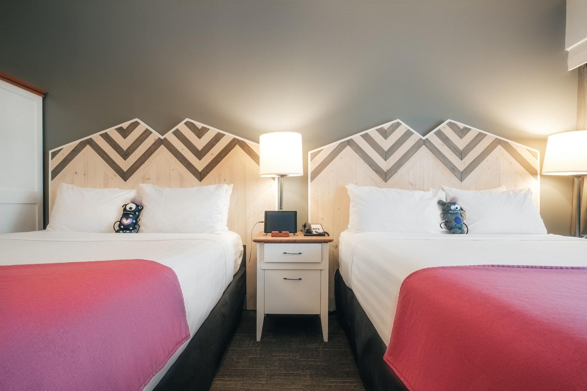 Summit Lodge Boutique Hotel By Paradox Уистлер Экстерьер фото
