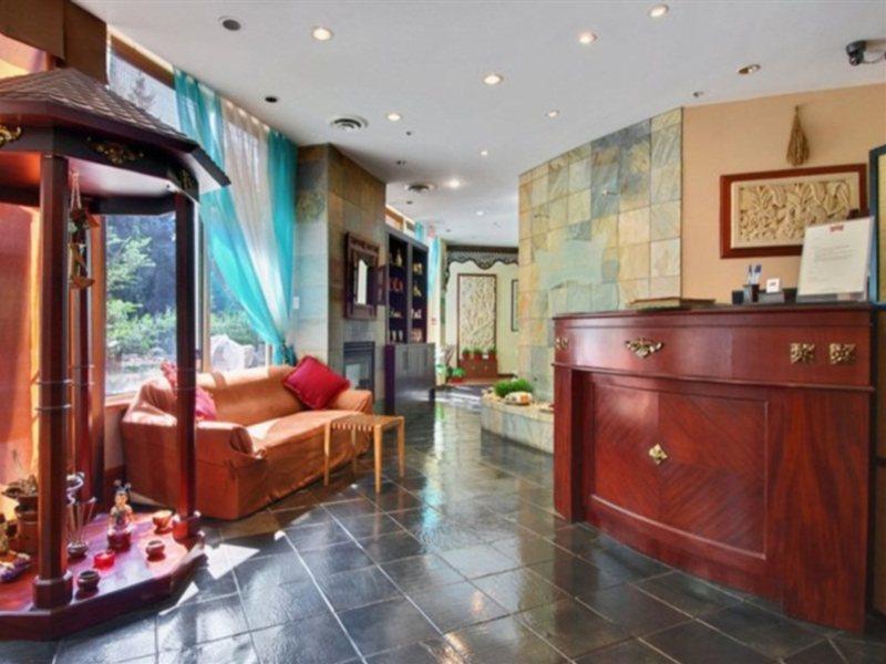 Summit Lodge Boutique Hotel By Paradox Уистлер Экстерьер фото