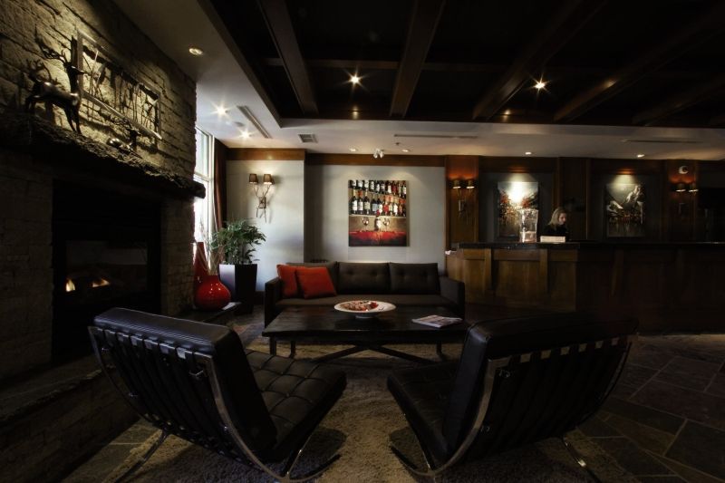 Summit Lodge Boutique Hotel By Paradox Уистлер Экстерьер фото