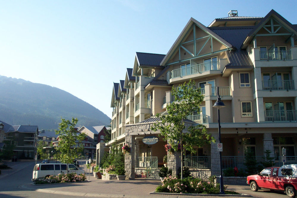 Summit Lodge Boutique Hotel By Paradox Уистлер Экстерьер фото